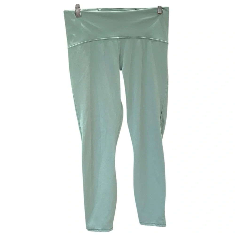 Lululemon Train Times 7/8 Pant Legging 25” Inseam SZ 10 Celedon Green